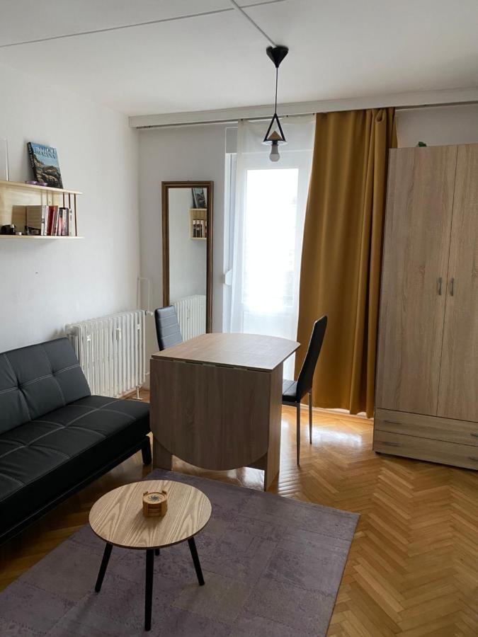 Appartement Colorful Urban Oasis à Zagreb Extérieur photo