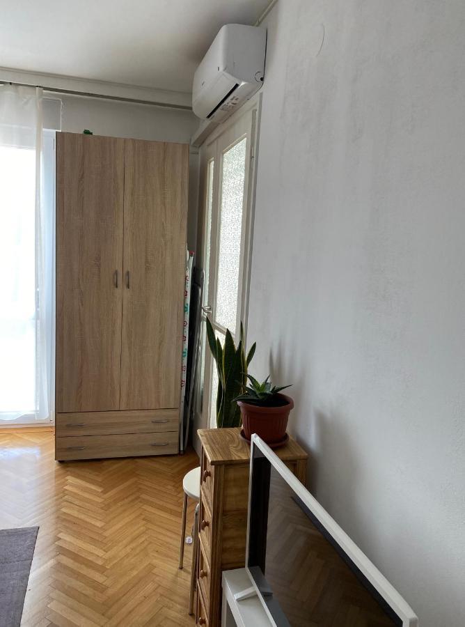 Appartement Colorful Urban Oasis à Zagreb Extérieur photo