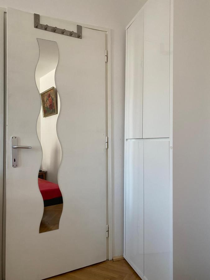 Appartement Colorful Urban Oasis à Zagreb Extérieur photo